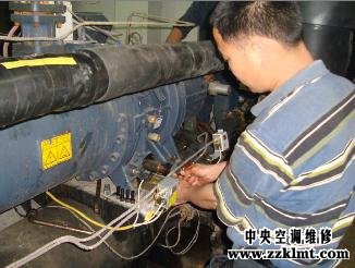 中央91成人抖音下载黄色抖音视频更换油过滤芯3.jpg
